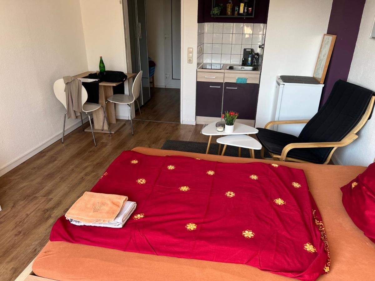 Gemuetliches Apartment In Essen Esterno foto