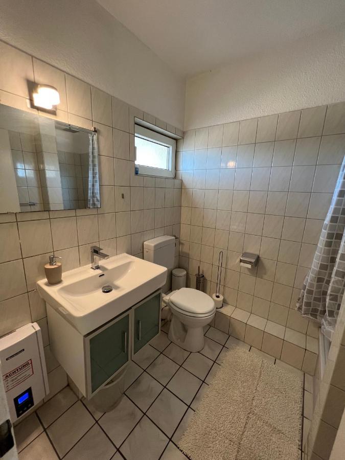 Gemuetliches Apartment In Essen Esterno foto
